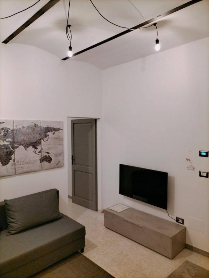 Queen Apartment Al Palazzetto Assise Extérieur photo